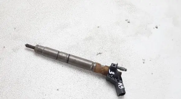 Audi A6 S6 C7 4G Fuel injector 059130277CD 0445117022