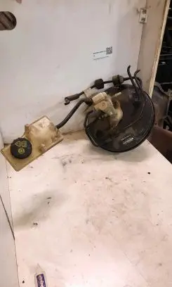 Ford Focus C-MAX Brake booster 3M512B195AH
