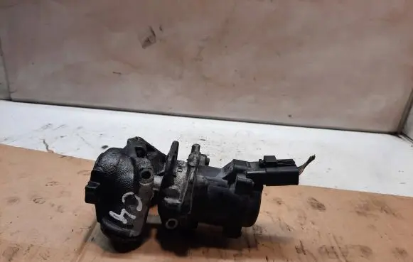 Citroen C4 I EGR valve 9649358780