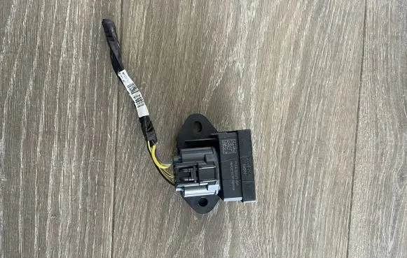 Ford Mondeo MK V Other devices F1FA9D370GA