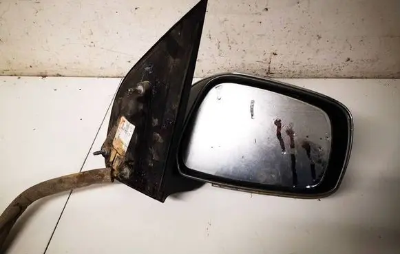 Nissan Pathfinder R51 Front door electric wing mirror 