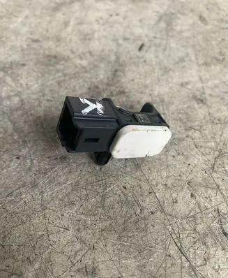 Citroen C4 Cactus Airbag deployment crash/impact sensor 967566978000