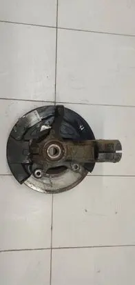 Volvo XC60 Front wheel hub spindle knuckle 