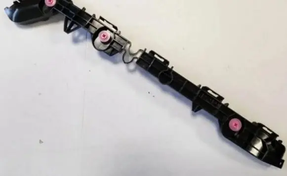 Toyota Prius (XW20) Rear bumper mounting bracket 52575-47040
