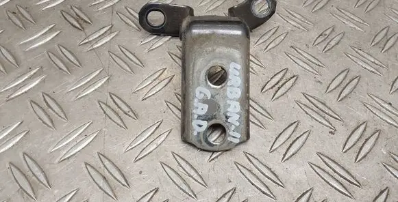 Toyota Urban Cruiser (XP110) Rear door lower hinge 