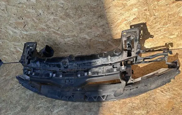 BMW 4 F36 Gran coupe Radiator support slam panel 