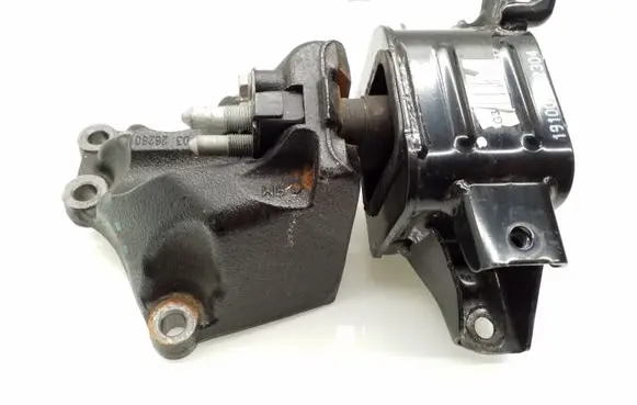 KIA Ceed Engine mount bracket 21830G4000