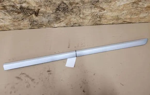 Volvo V50 Front door trim (molding) 08620165 39987037