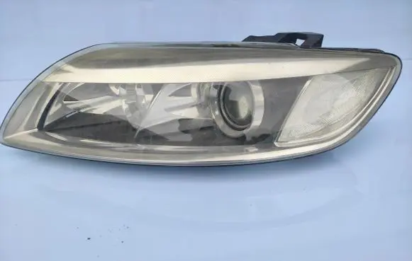 Audi Q7 4L Headlight/headlamp