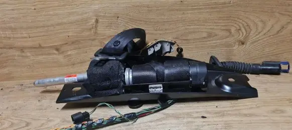 Volvo S80 Front seatbelt 39865060