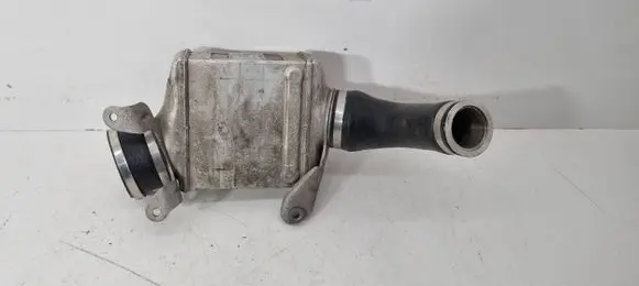 BMW X5 E70 Intercooler radiator 7575403 17517575403-03 7575407