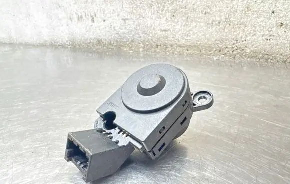 Opel Astra J Ignition lock contact 25799293 90350120309