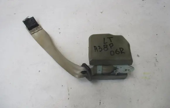 Audi A3 S3 8P Rear seatbelt