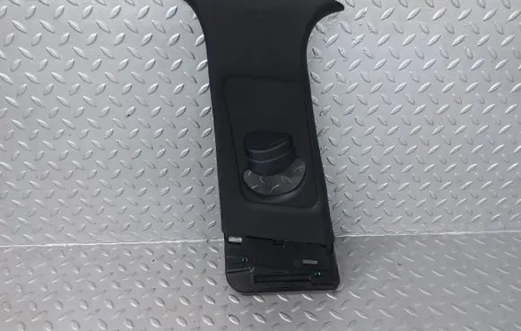 KIA Ceed (B) pillar trim (top) 85831J7000 85834J7000 85834J7000WK