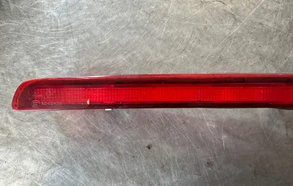 Nissan Qashqai Third/center stoplight 26590JD00A
