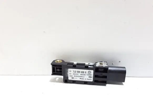Porsche Cayenne (9PA) Airbag deployment crash/impact sensor 7L0909606B