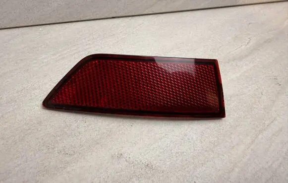 Volkswagen Touran III Rear tail light reflector 5TA945104