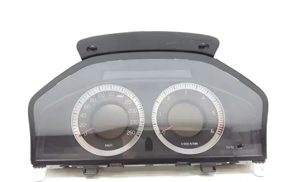 Volvo V70 Speedometer (instrument cluster) 31270367 31270367AA