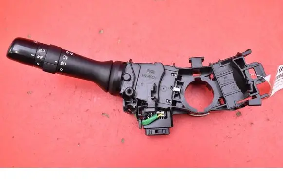 Toyota Yaris Headlight wiper switch 173832