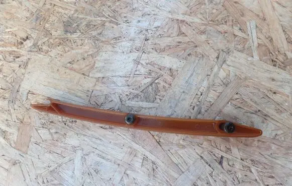 Opel Corsa D Slide rail for timing chain 55353999 1818197