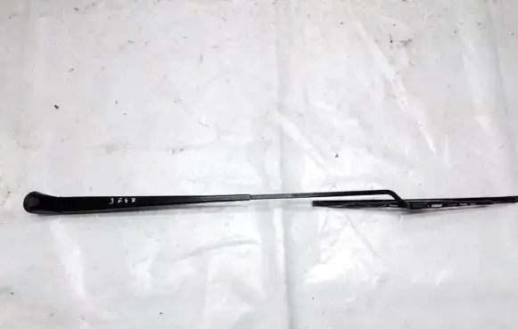 Renault Scenic I Front wiper blade arm 7700843526