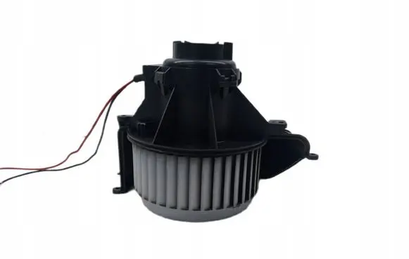 Opel Astra H Front door blower motor 52407543