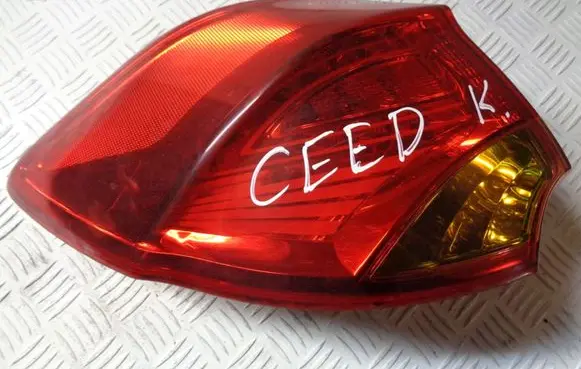 KIA Ceed Rear/tail lights