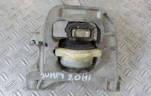 Citroen Jumpy Engine mounting bracket A1919C03