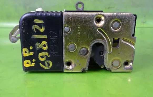 Fiat Ulysse Front door lock
