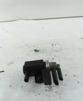Mercedes-Benz Vito Viano W639 Turbo solenoid valve A0041539328