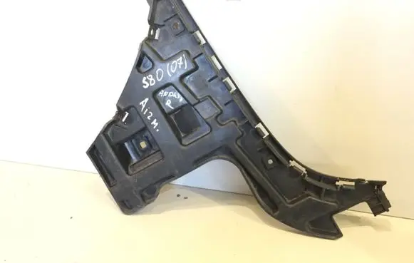 Volvo S80 Rear bumper mounting bracket 30655131