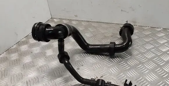 Volkswagen Touareg I Engine coolant pipe/hose 7L6122291F 7H0121421