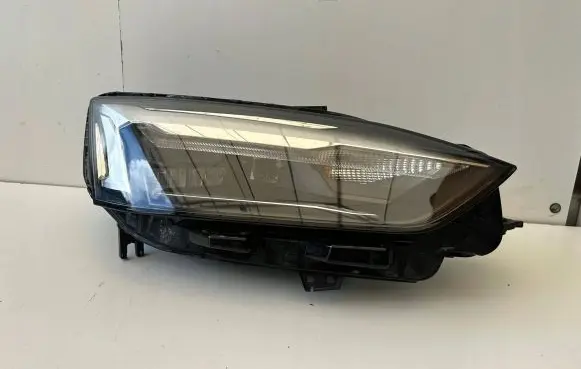 Audi A5 Headlight/headlamp 8W6941012