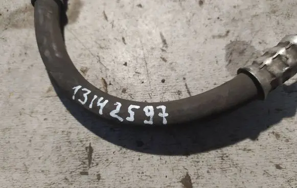 Opel Vectra C Air conditioning (A/C) pipe/hose 13142597