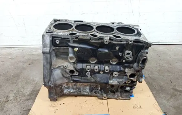 Mazda 6 Engine block SH01