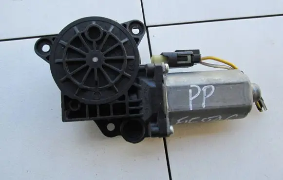 Ford Fiesta Rear door window regulator motor