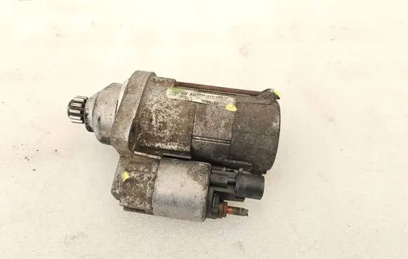 Volkswagen PASSAT B6 Starter motor 02M911023N TS18E3