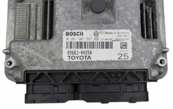 Toyota Aygo AB10 Engine control unit/module 0H250