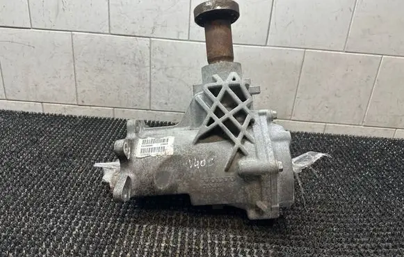 Volvo V40 Cross country Gearbox transfer box case P31256683