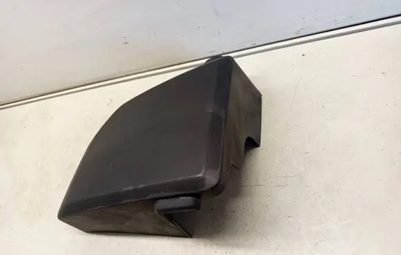 Volvo V70 Air filter box cover 30680265 BP8DB