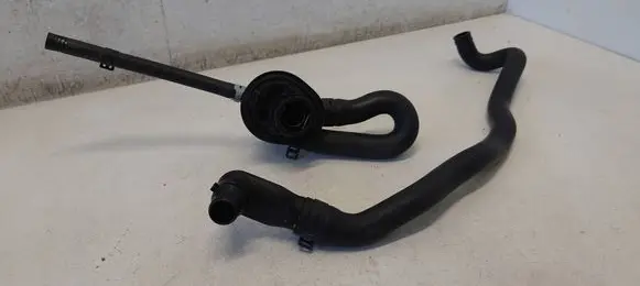 Mercedes-Benz C W204 Engine coolant pipe/hose A2048306696 A2048301296 2048306696