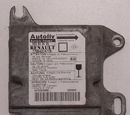 Renault Megane I Airbag control unit/module 7700437477B 550803600 A0702E02668