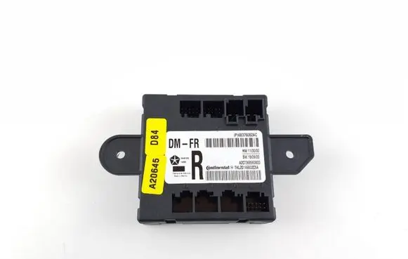 Jeep Cherokee Door control unit/module 68376082AC P68376082AC A2C7368560800