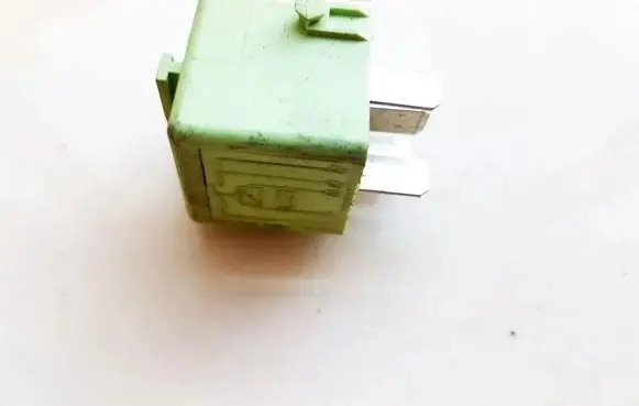 BMW 5 E39 Other relay 61368373700 61.36-8373700