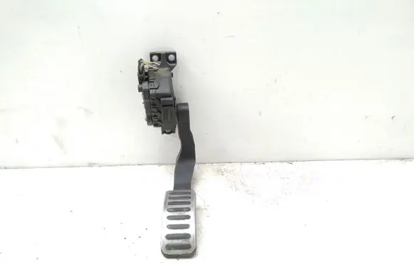 Volkswagen Phaeton Accelerator throttle pedal 3D1721503H
