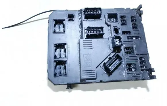 Peugeot 407 Comfort/convenience module 9655708380 s120104700