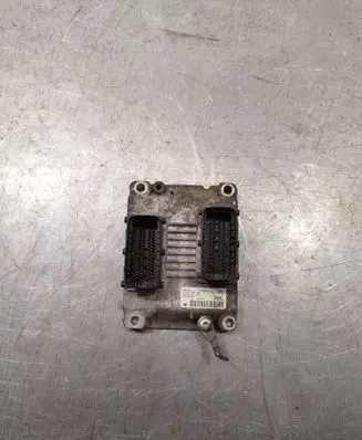 Opel Corsa D Engine control unit/module ECU 0261208940 55557933 1039S28412