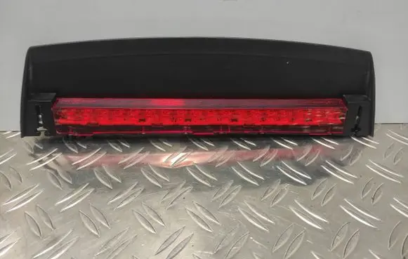 Audi A6 S6 C7 4G Third/center stoplight 4G5945097