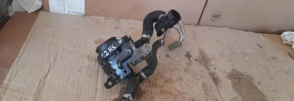 Opel Mokka B Water pump 9832060580