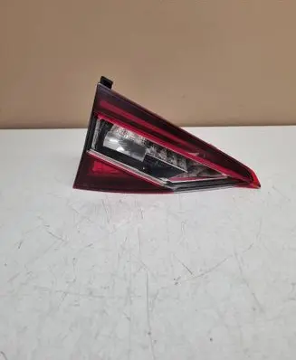Skoda Superb B8 (3V) Tailgate rear/tail lights 3V9945307B 5J00187279 3V9945307F